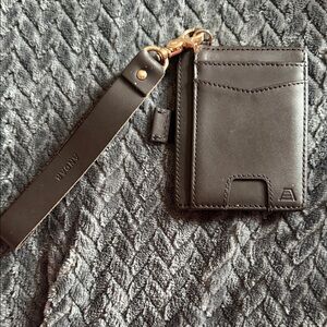 Andar Denner Brown Leather Card Holder with Wrist Strap